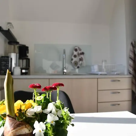Midttown - 2 Kitchen And Bathroom Апартаменты