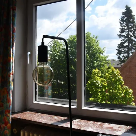 Lovely Town - Sleeps 5 Parking & Garden