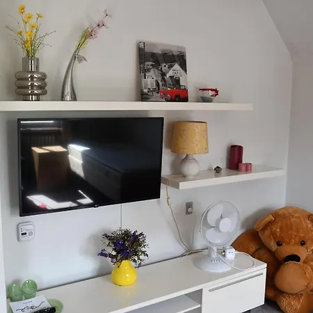 Lovely Town - Sleeps 5 Parking & Garden