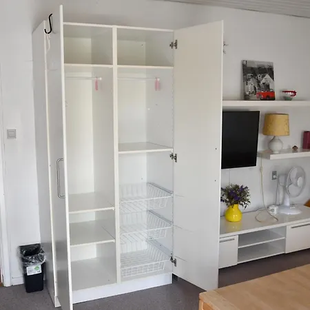 Lovely Town - Sleeps 5 Parking & Garden Appartement *