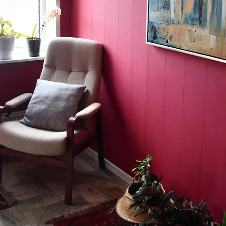 Appartement Lovely Town - Sleeps 5 Parking & Garden Gram